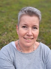 Bild "Wir_sind_Bilder:HP_Alexandra.jpg"